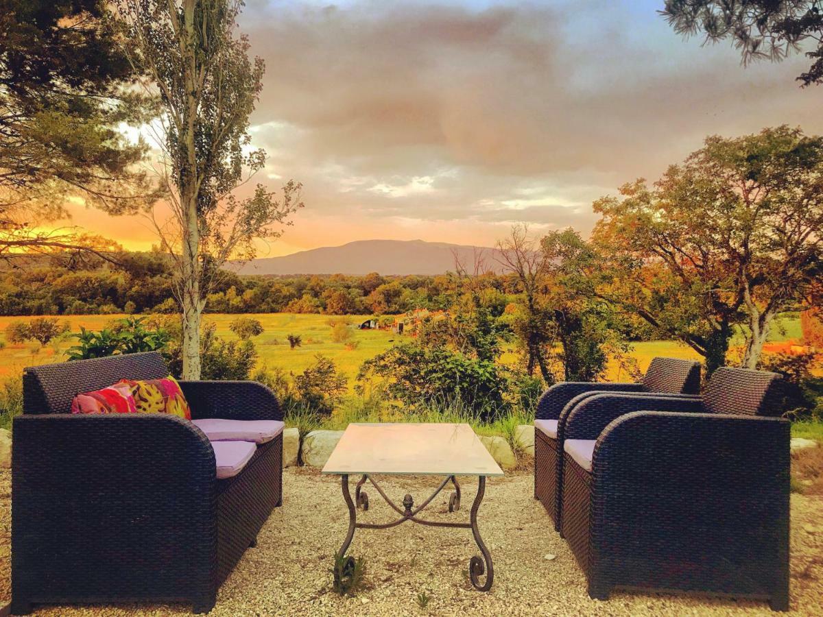 Domaine De La Brave Bed & Breakfast แปร์นส์-เลส์-ฟงแตนส์ ภายนอก รูปภาพ